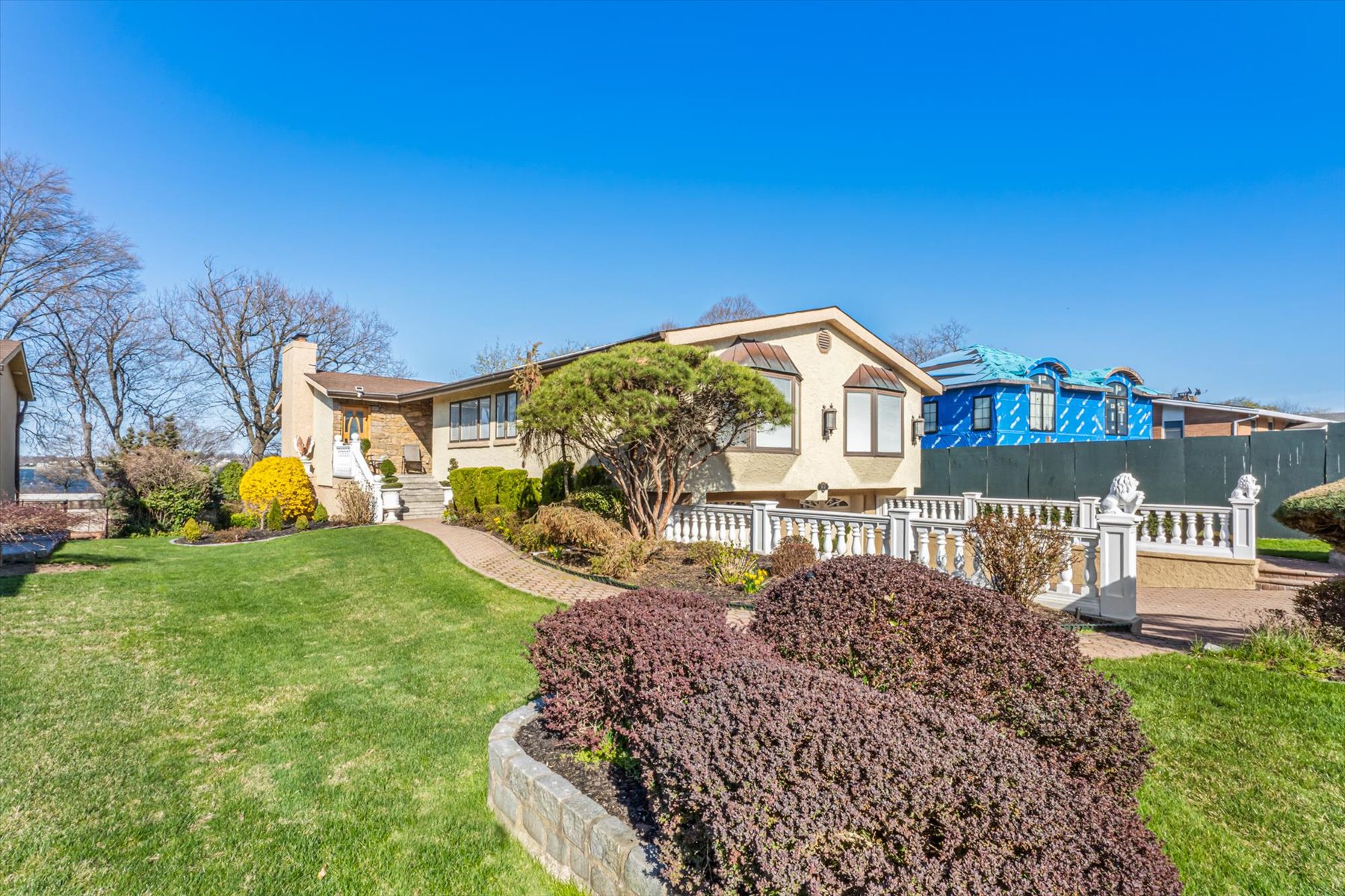  24-51 Little Neck Boulevard, Bayside, NY, 11360 - 物件實景