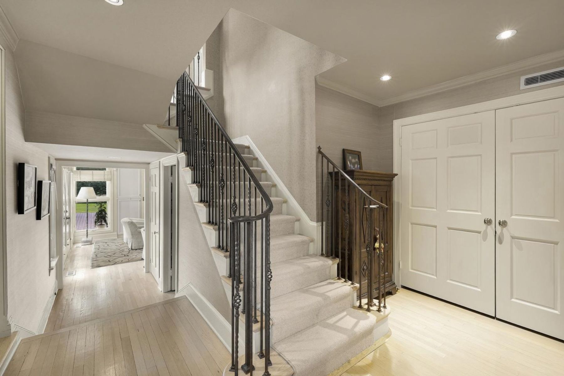  2927 44th Street NW, Washington, DC, 20016 - 物件實景