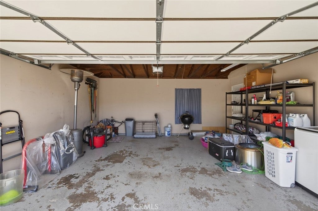 Pomona, California, 91768, United States, 3 Bedrooms Bedrooms, ,2 BathroomsBathrooms,Residential,For Sale,2023103