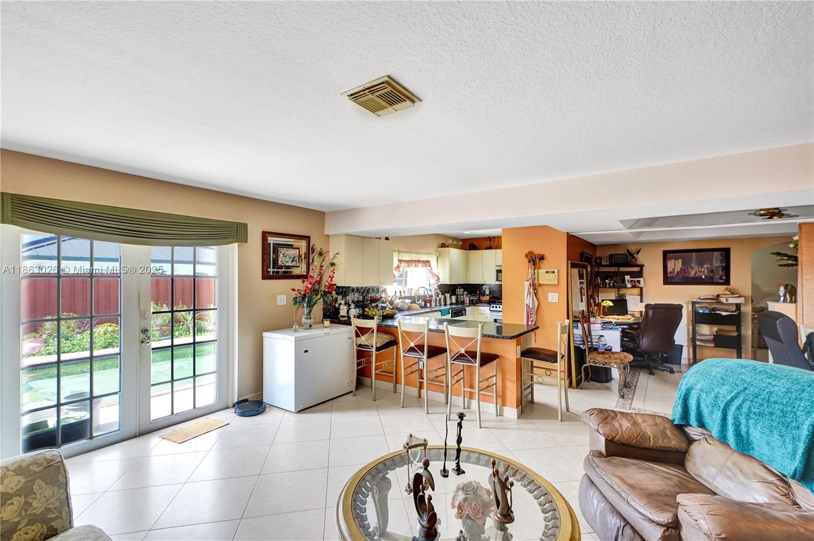 Miami, Florida, 33187, United States, 4 Bedrooms Bedrooms, ,3 BathroomsBathrooms,Residential,For Sale,1926349