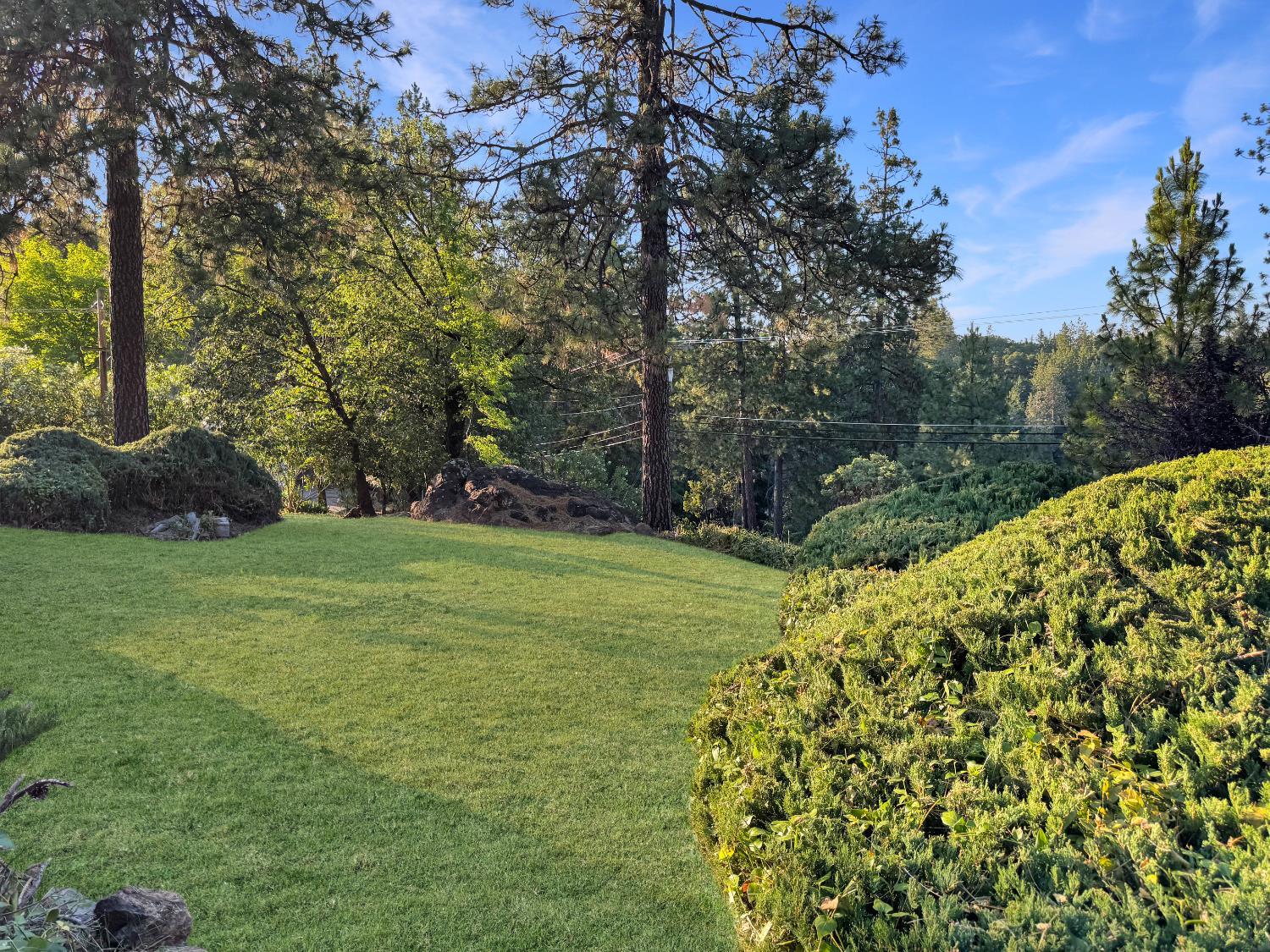 Grass Valley, California, 95949, United States, 2 Bedrooms Bedrooms, ,2 BathroomsBathrooms,Residential,For Sale,1879253