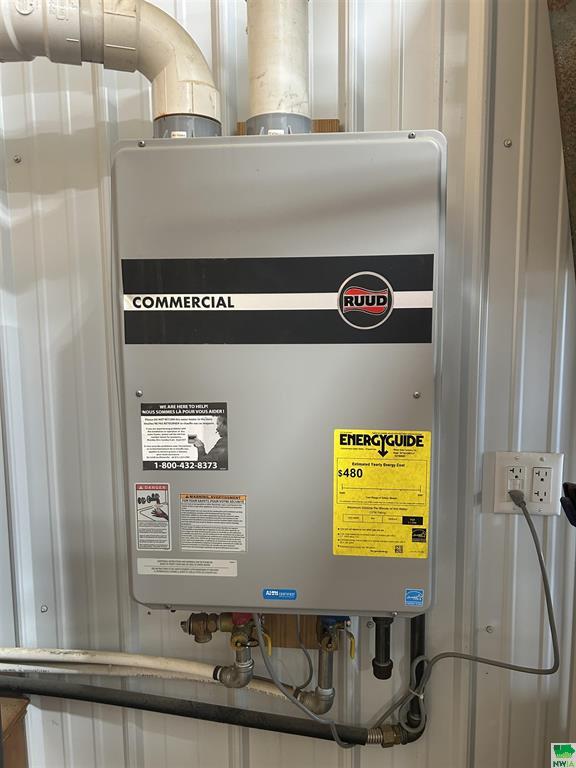 Truesdale, Iowa, 50592, United States, 5 Bedrooms Bedrooms, ,2 BathroomsBathrooms,Residential,For Sale,1976880