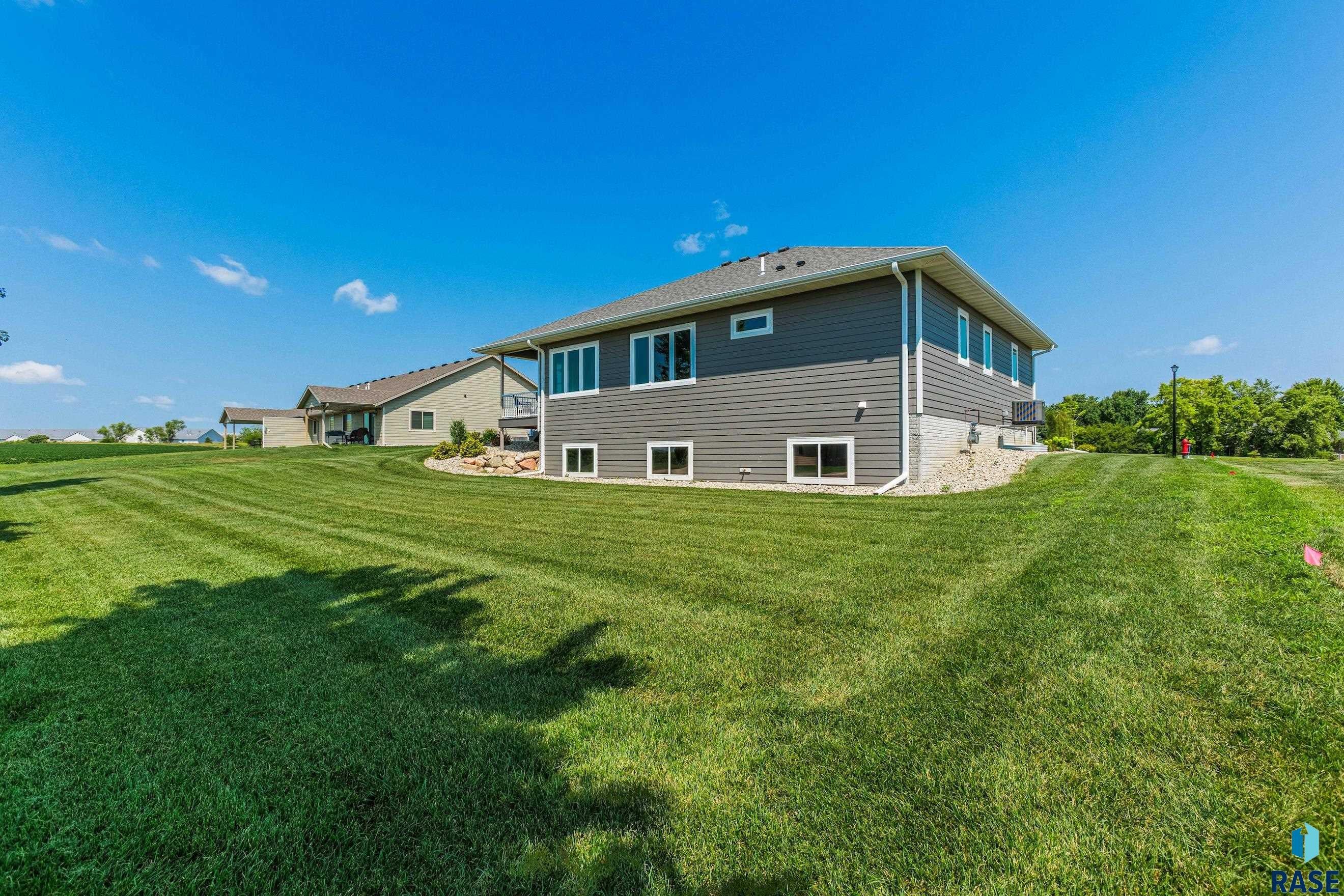 204 S 15th Ave, Rock Rapids, Iowa, 51246, United States, 5 Bedrooms Bedrooms, ,2 BathroomsBathrooms,Residential,For Sale,204 S 15th Ave,1614396