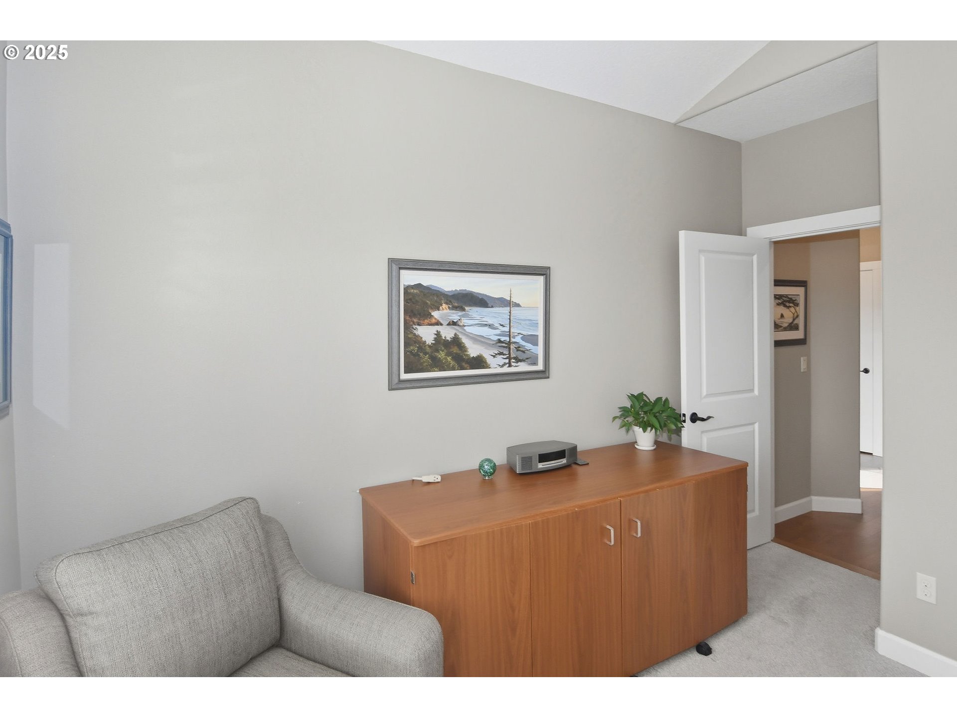 Ridgefield, Washington, 98642, United States, 2 Bedrooms Bedrooms, ,2 BathroomsBathrooms,Residential,For Sale,1971476