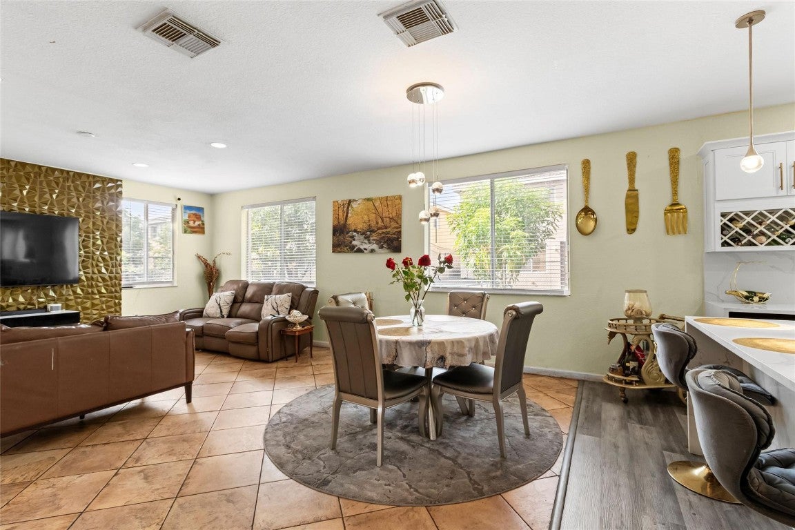 Miami Gardens, Florida, 33169, United States, 3 Bedrooms Bedrooms, ,3 BathroomsBathrooms,Residential,For Sale,1987100