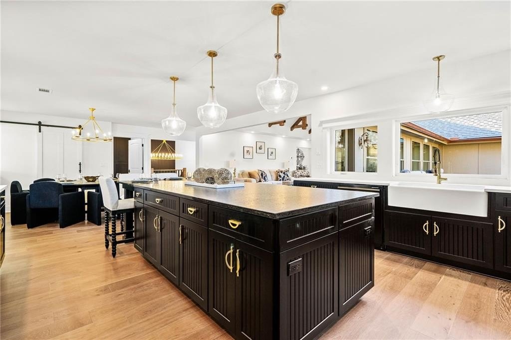 Jasper, Georgia, 30143, United States, 4 Bedrooms Bedrooms, ,4 BathroomsBathrooms,Residential,For Sale,1975292