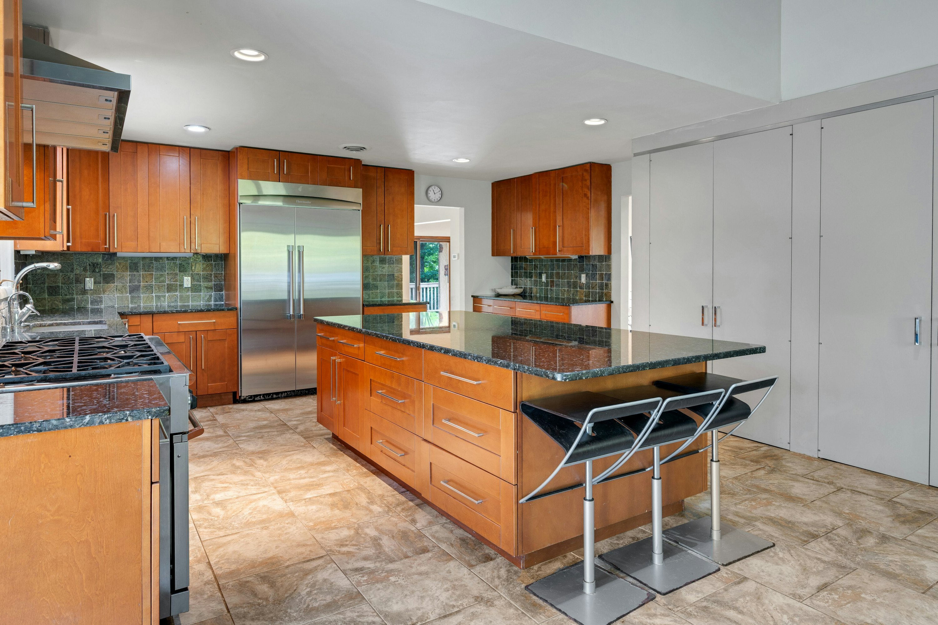  737 Ridge Road, Kinnelon, NJ 07405 - 物件實景