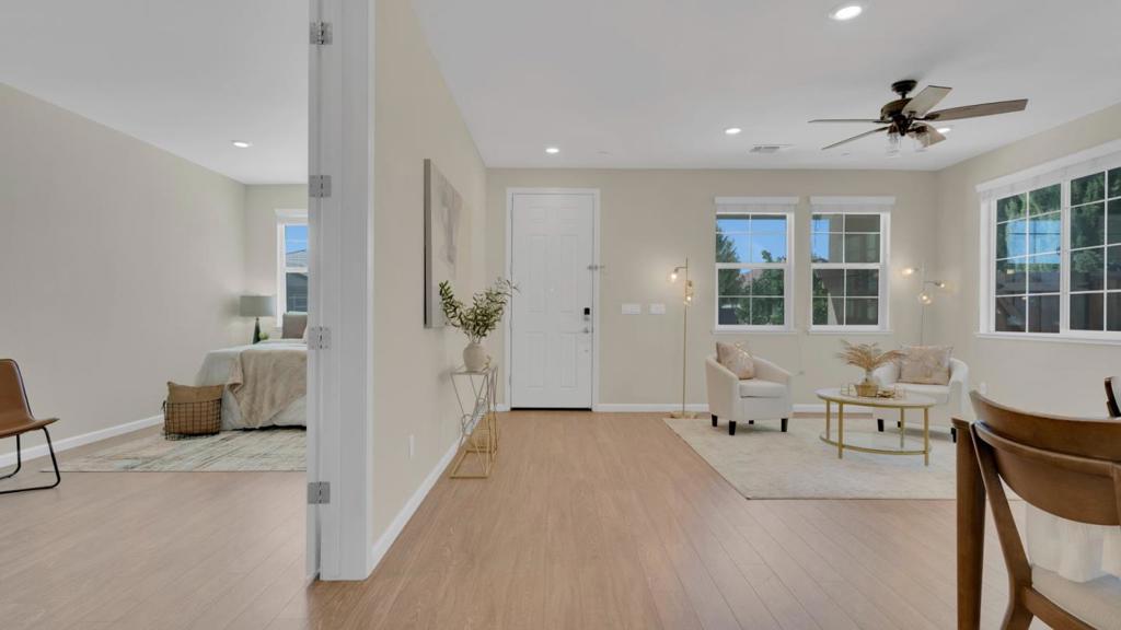 Hollister, California, 95023, United States, 4 Bedrooms Bedrooms, ,2 BathroomsBathrooms,Residential,For Sale,1976476