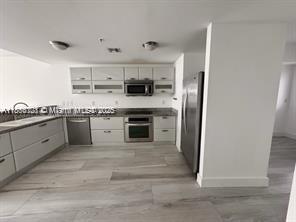 Miami Beach, Florida, 33141, United States, 2 Bedrooms Bedrooms, ,2 BathroomsBathrooms,Residential,For Sale,1934519