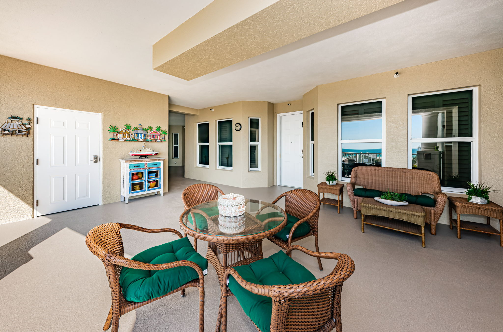 ST Pete Beach, Florida, 33706, United States, 3 Bedrooms Bedrooms, ,4 BathroomsBathrooms,Residential,For Sale,1810563