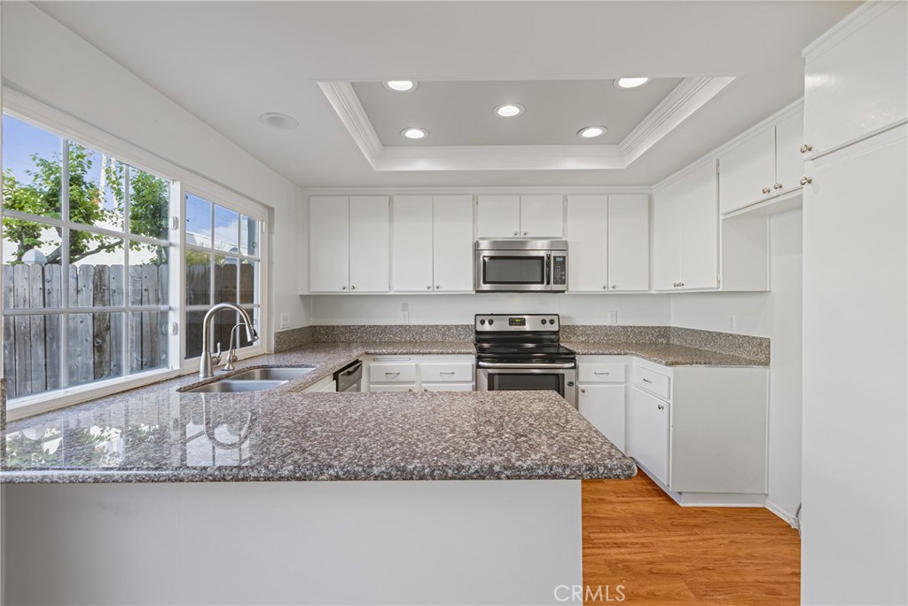 Irvine, California, 92604, United States, 3 Bedrooms Bedrooms, ,2 BathroomsBathrooms,Residential,For Sale,1903737