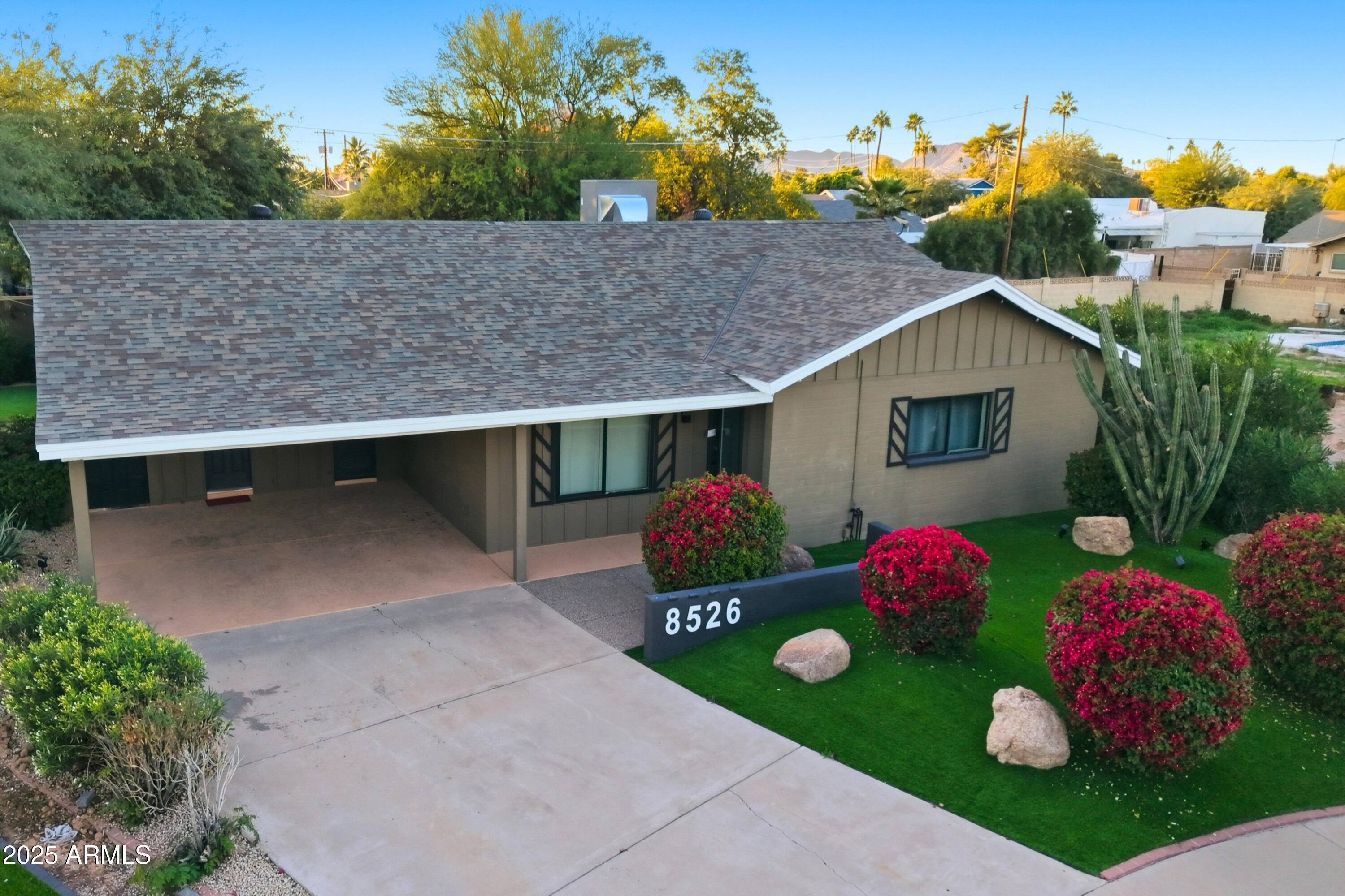 Scottsdale, Arizona, 85251, United States, 4 Bedrooms Bedrooms, ,2 BathroomsBathrooms,Residential,For Sale,2001861