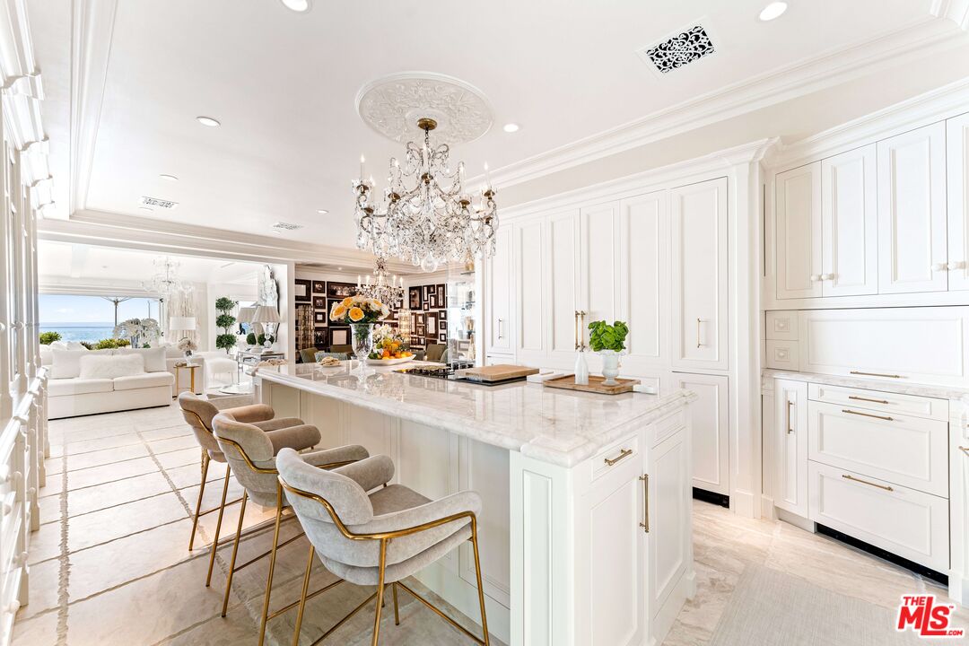 Malibu, California, 90265, United States, 3 Bedrooms Bedrooms, ,3 BathroomsBathrooms,Residential,For Sale,1989426