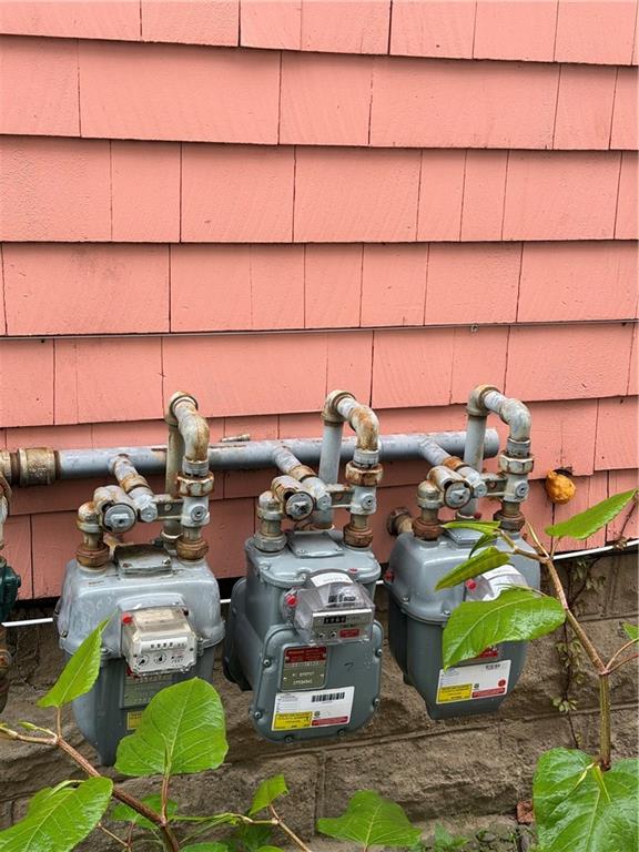 Providence, Rhode Island, 02905, United States, 5 Bedrooms Bedrooms, ,3 BathroomsBathrooms,Residential,For Sale,2036565
