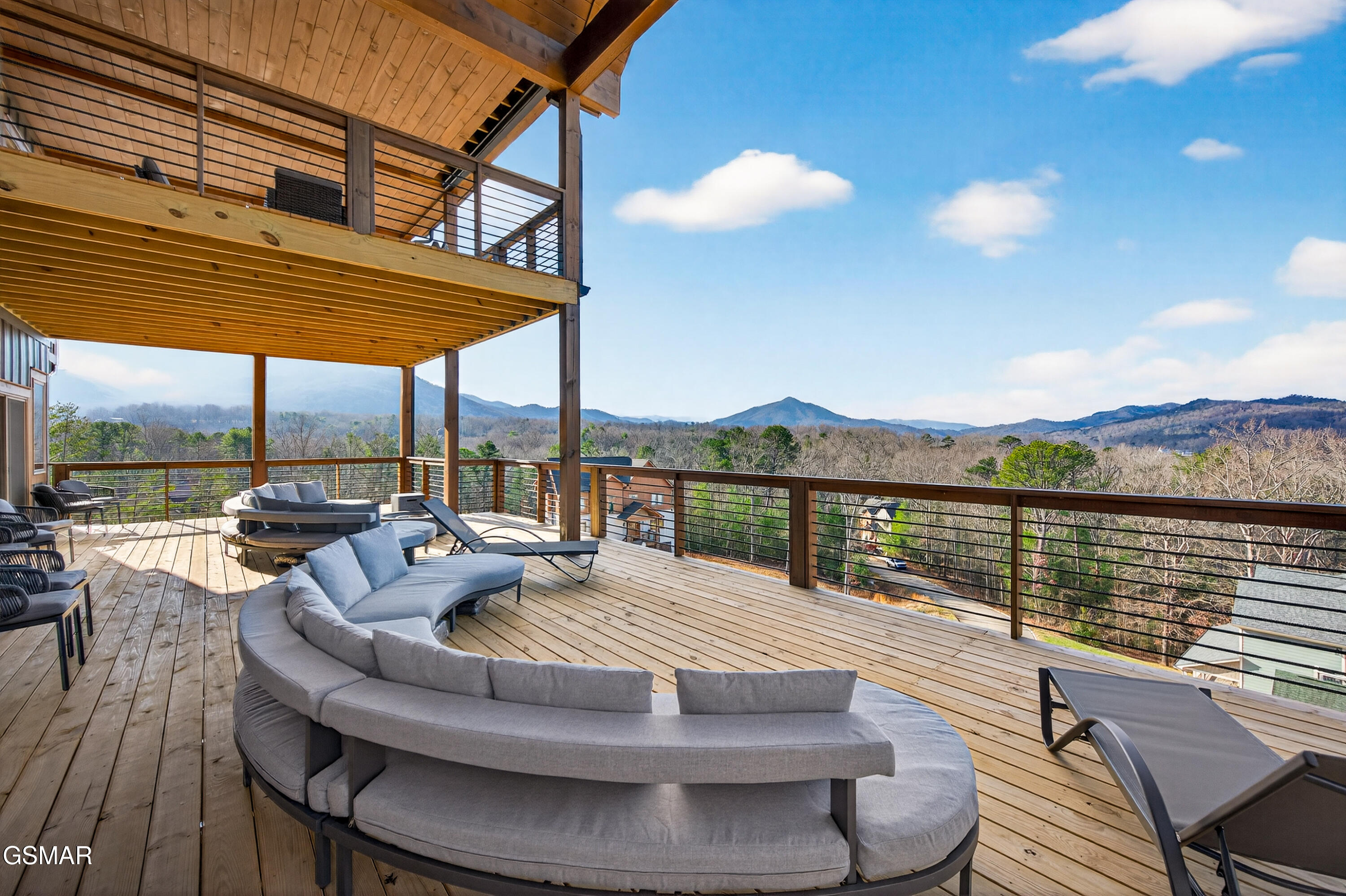 Sevierville, Tennessee, 37862, United States, 5 Bedrooms Bedrooms, ,7 BathroomsBathrooms,Residential,For Sale,2008149