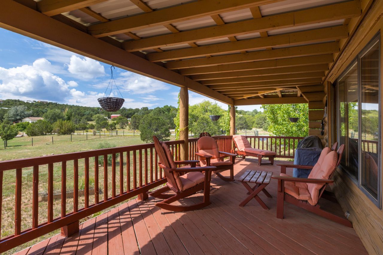 Tijeras, New Mexico, 87059, United States, 3 Bedrooms Bedrooms, ,2 BathroomsBathrooms,Residential,For Sale,1942288