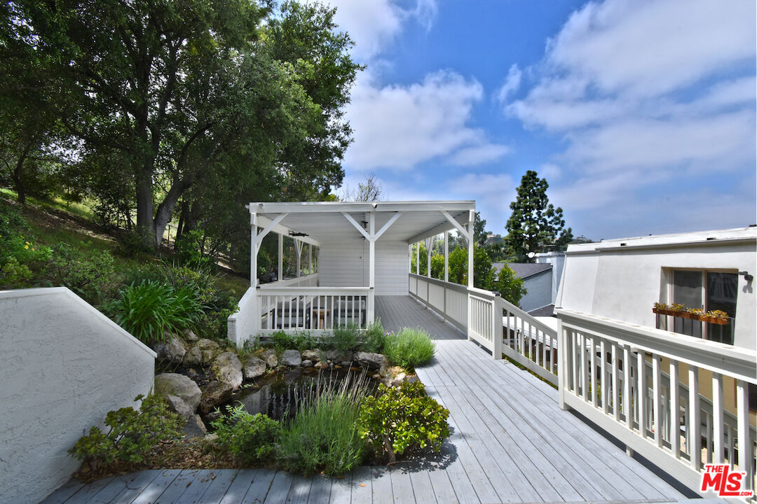 Sherman Oaks, California, 91403, United States, 4 Bedrooms Bedrooms, ,4 BathroomsBathrooms,Residential,For Sale,1794454
