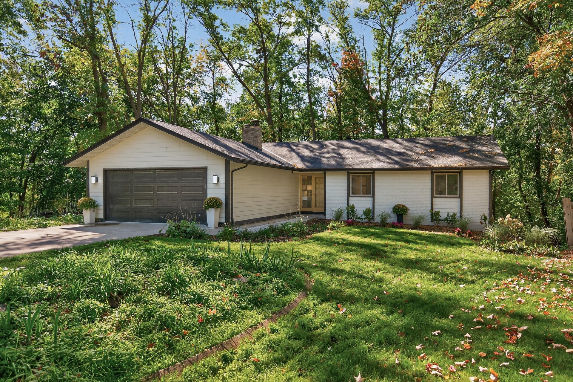 Plymouth, Minnesota, 55441, United States, 5 Bedrooms Bedrooms, ,2 BathroomsBathrooms,Residential,For Sale,1989260