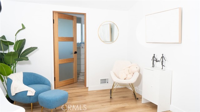 Los Angeles, California, 90027, United States, 3 Bedrooms Bedrooms, ,3 BathroomsBathrooms,Residential,For Sale,1980837