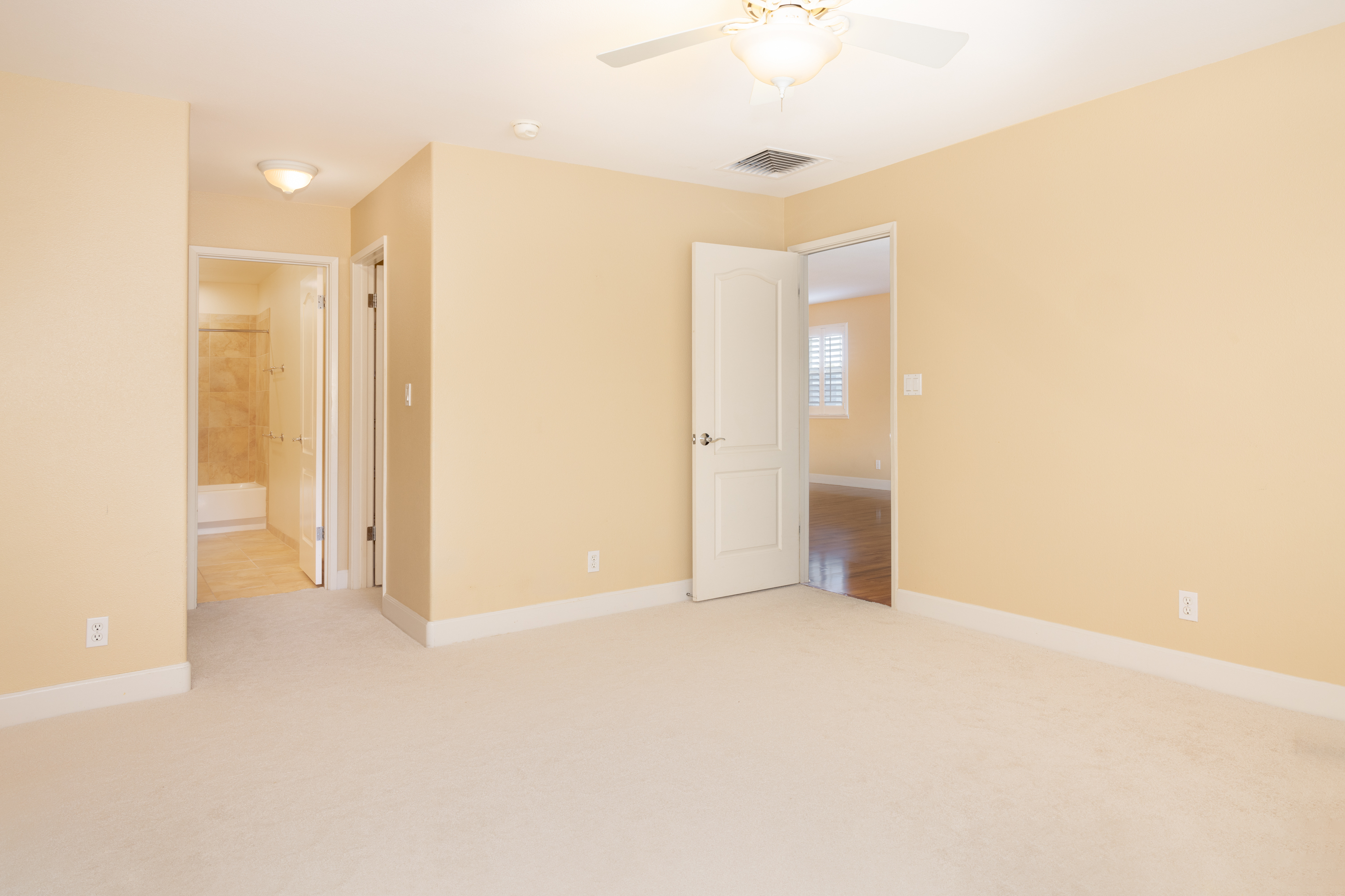 Kapolei, Hawaii, 96707, United States, 3 Bedrooms Bedrooms, ,2 BathroomsBathrooms,Residential,For Sale,2048941