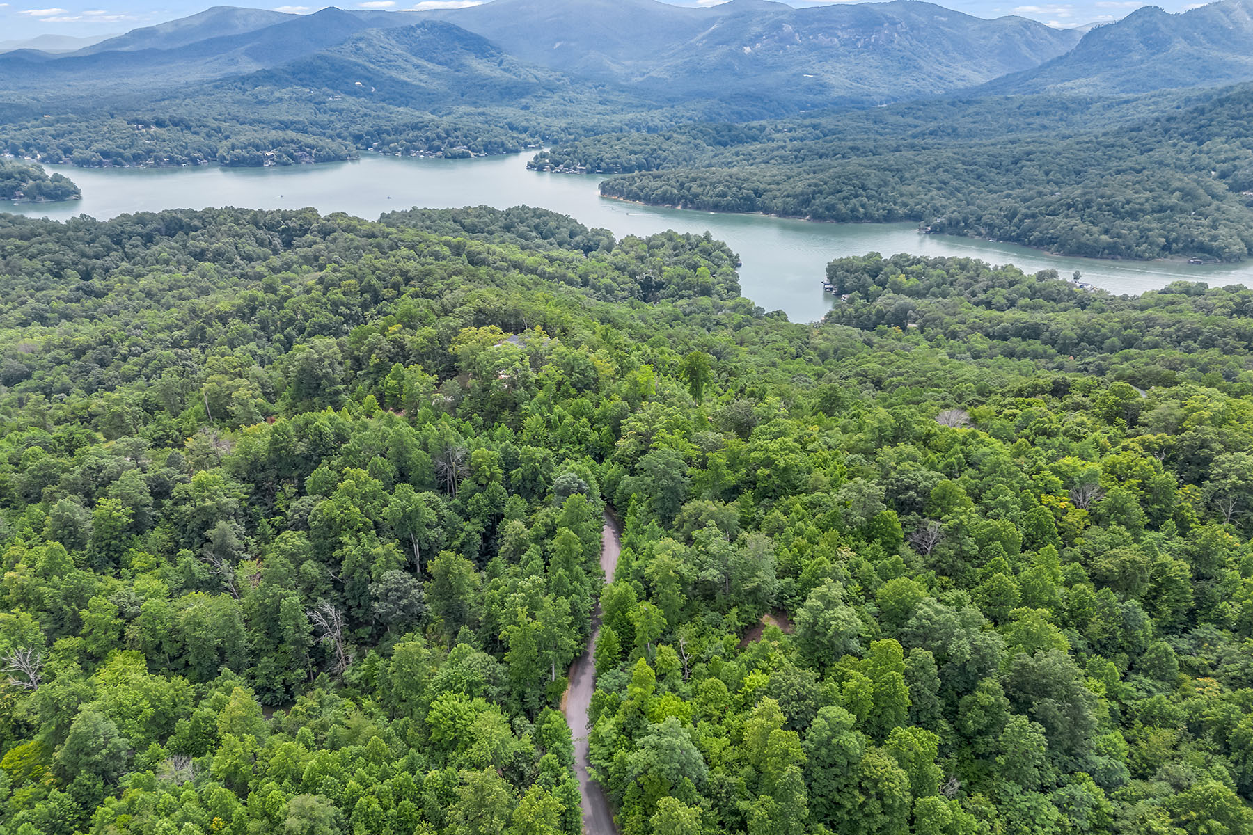  LAKE LURE - 物件實景