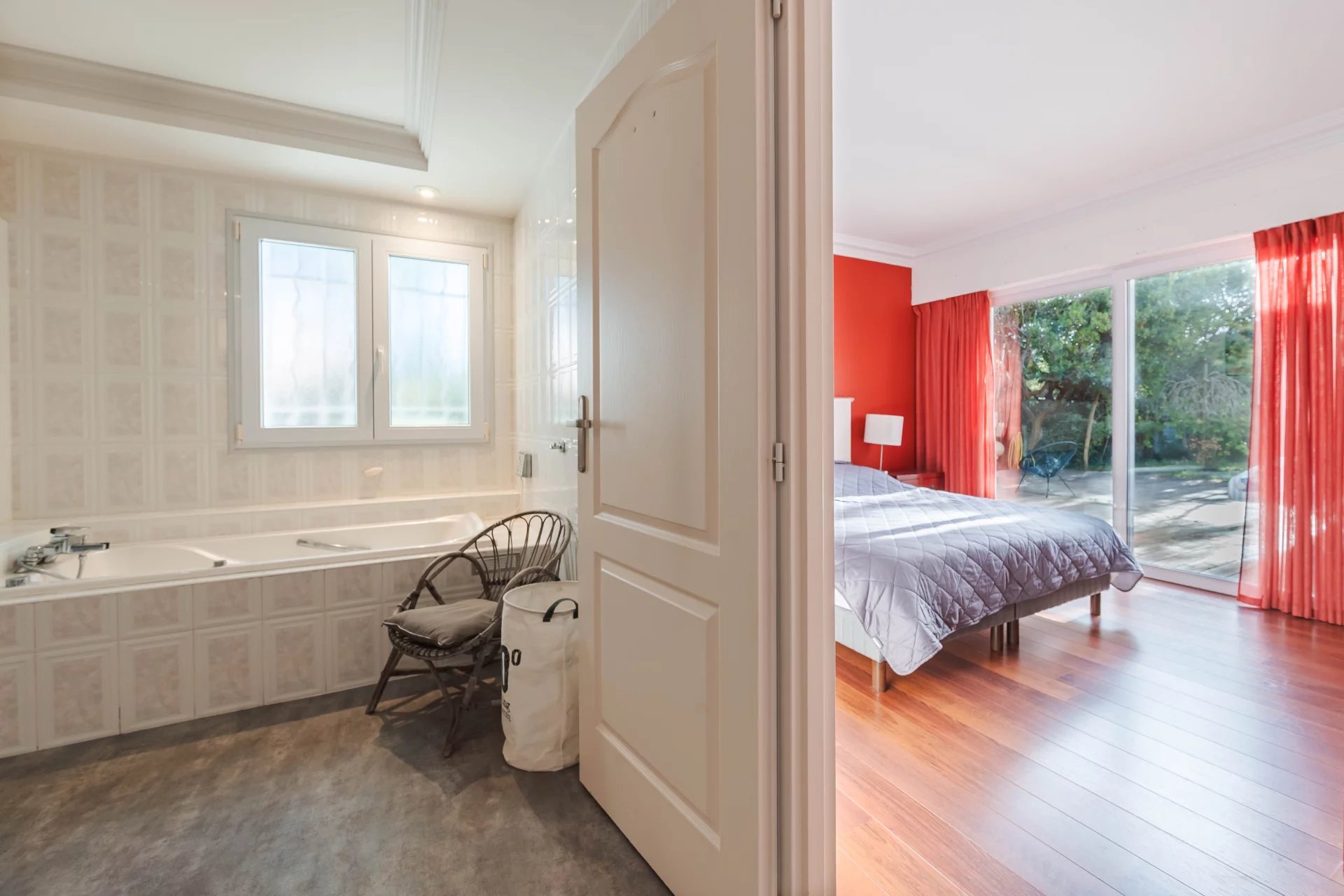 Lège-Cap-Ferret, New Aquitaine, 33950, FR, 4 Bedrooms Bedrooms, ,Residential,For Sale,2001613