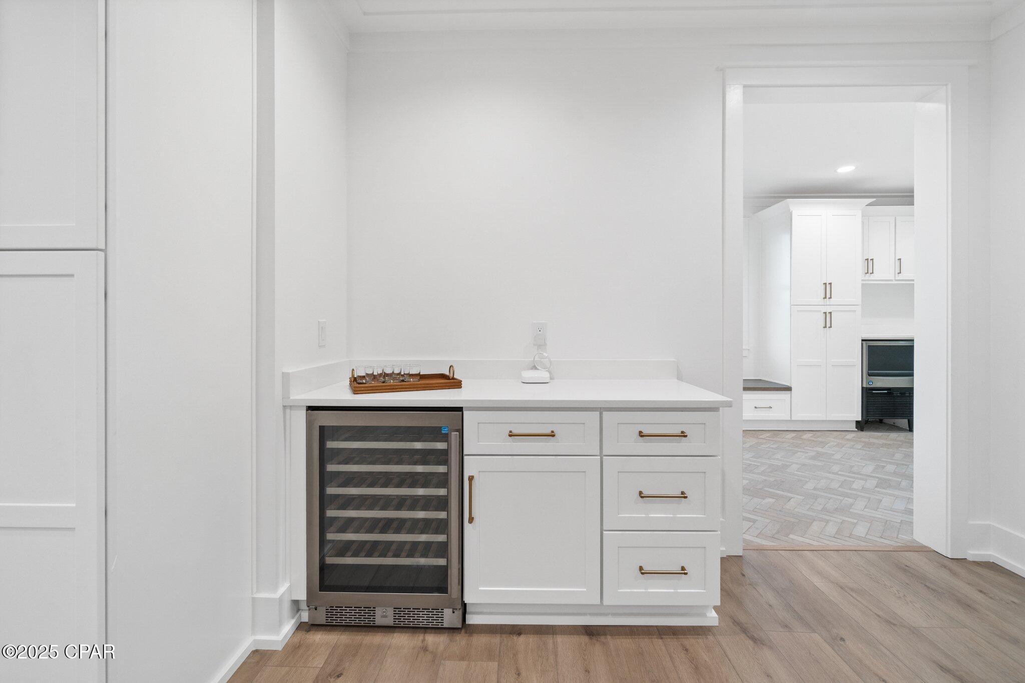 Mexico Beach, Florida, 32456, United States, 5 Bedrooms Bedrooms, ,5 BathroomsBathrooms,Residential,For Sale,1981847