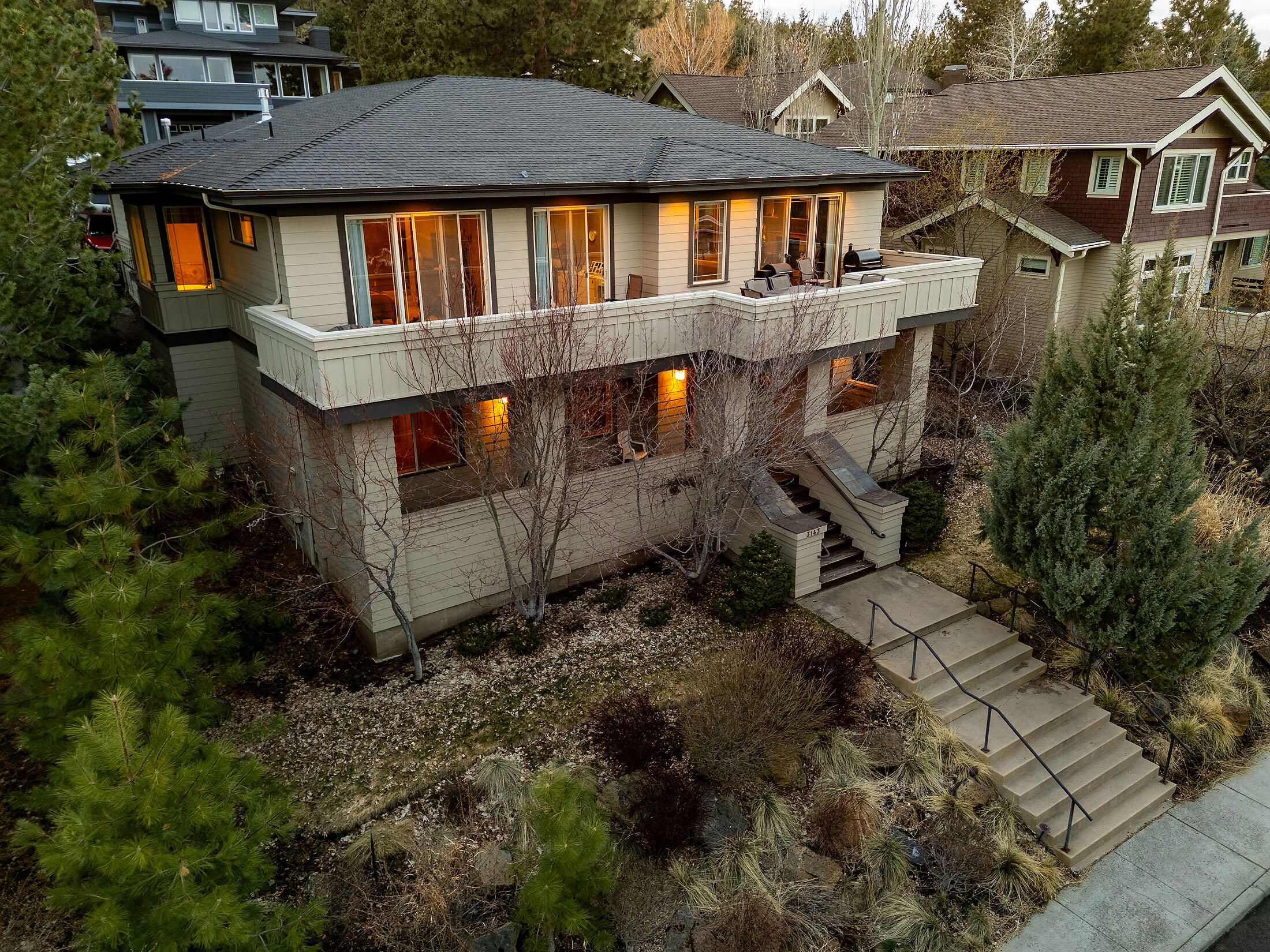 Bend, Oregon, 97703, United States, 4 Bedrooms Bedrooms, ,3 BathroomsBathrooms,Residential,For Sale,1805310