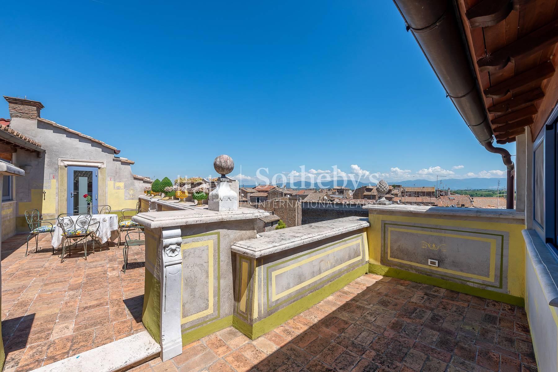  18th-Century Apartment with Panoramic Terrace - 物件實景