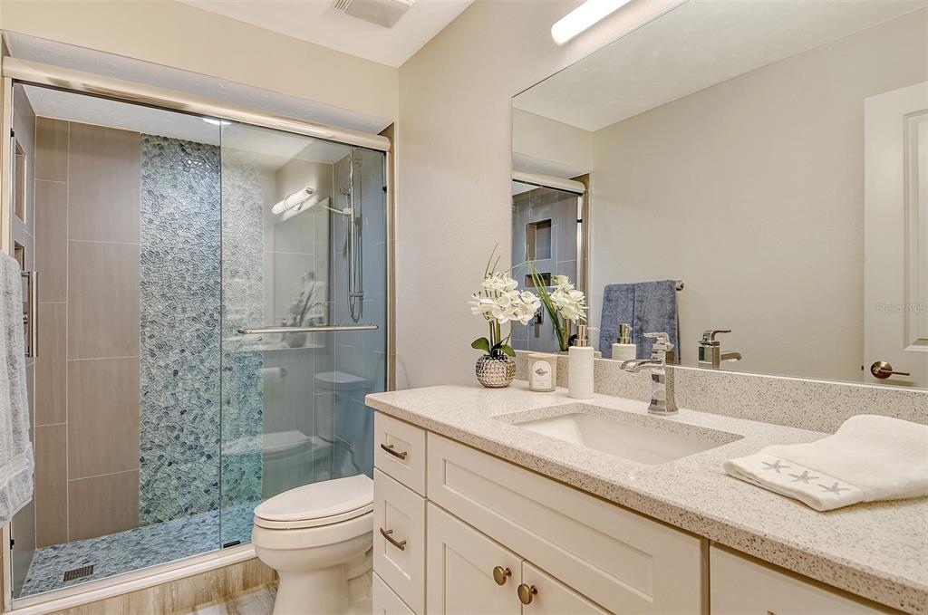 Sarasota, Florida, 34242, United States, 2 Bedrooms Bedrooms, ,2 BathroomsBathrooms,Residential,For Sale,1926172