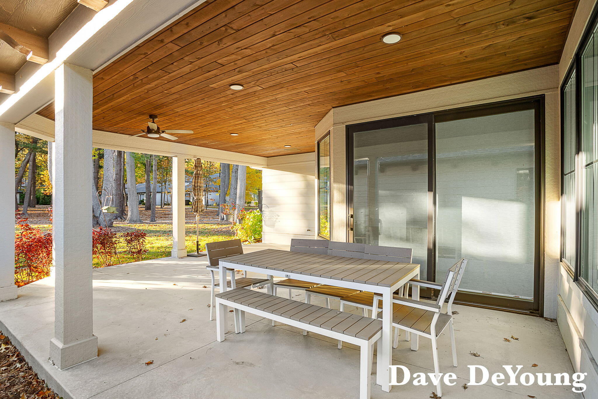 Holland, Michigan, 49424, United States, 3 Bedrooms Bedrooms, ,3 BathroomsBathrooms,Residential,For Sale,1986550