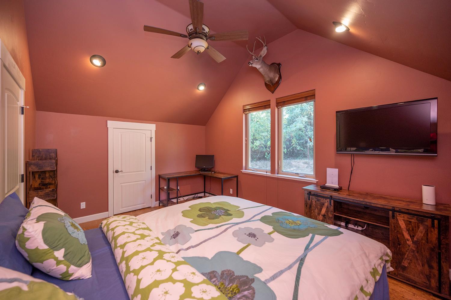 Placerville, California, 95667, United States, 3 Bedrooms Bedrooms, ,3 BathroomsBathrooms,Residential,For Sale,1937817