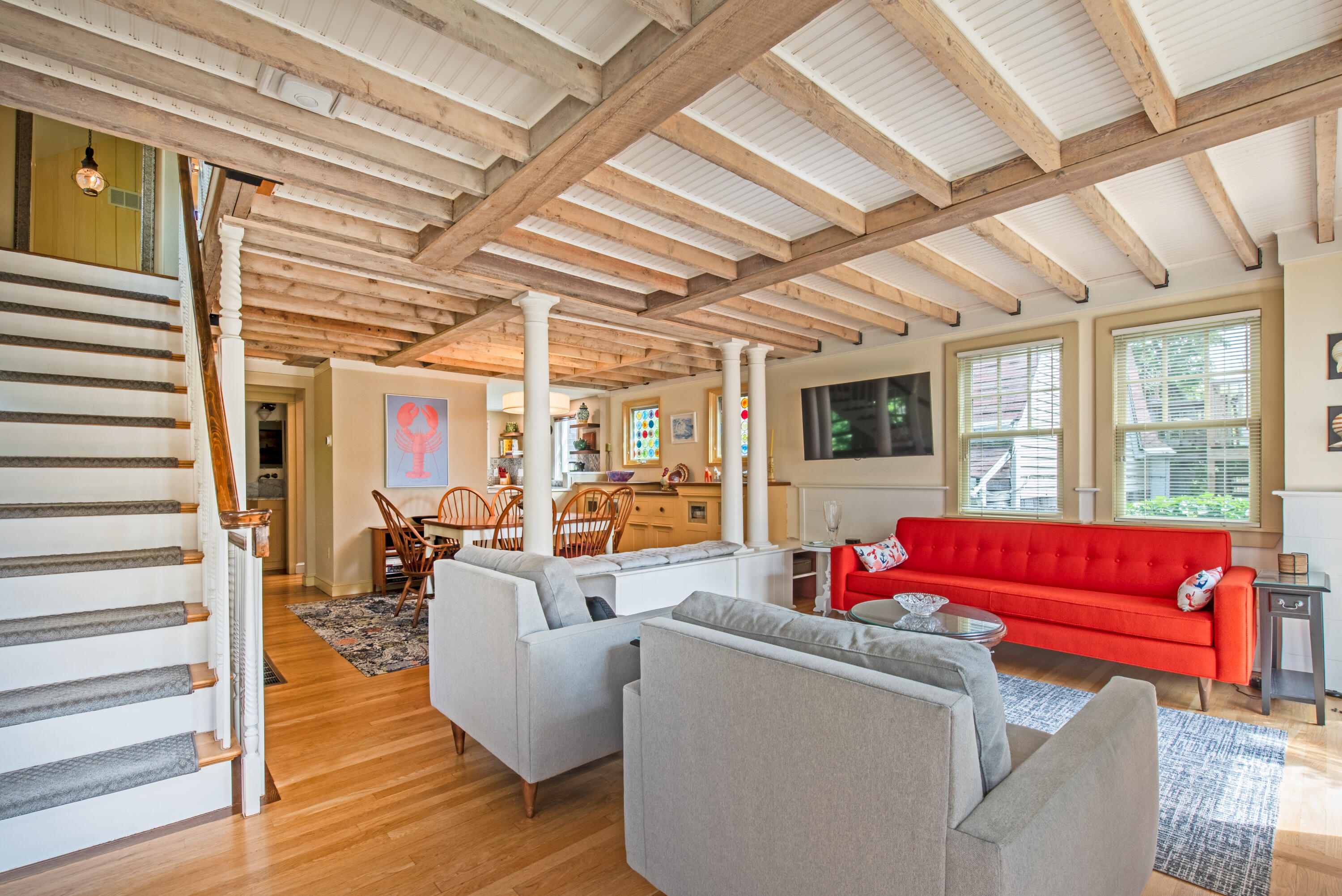  Detached Beachfront Home with Rooftop Deck and Harbor Views - 物件實景