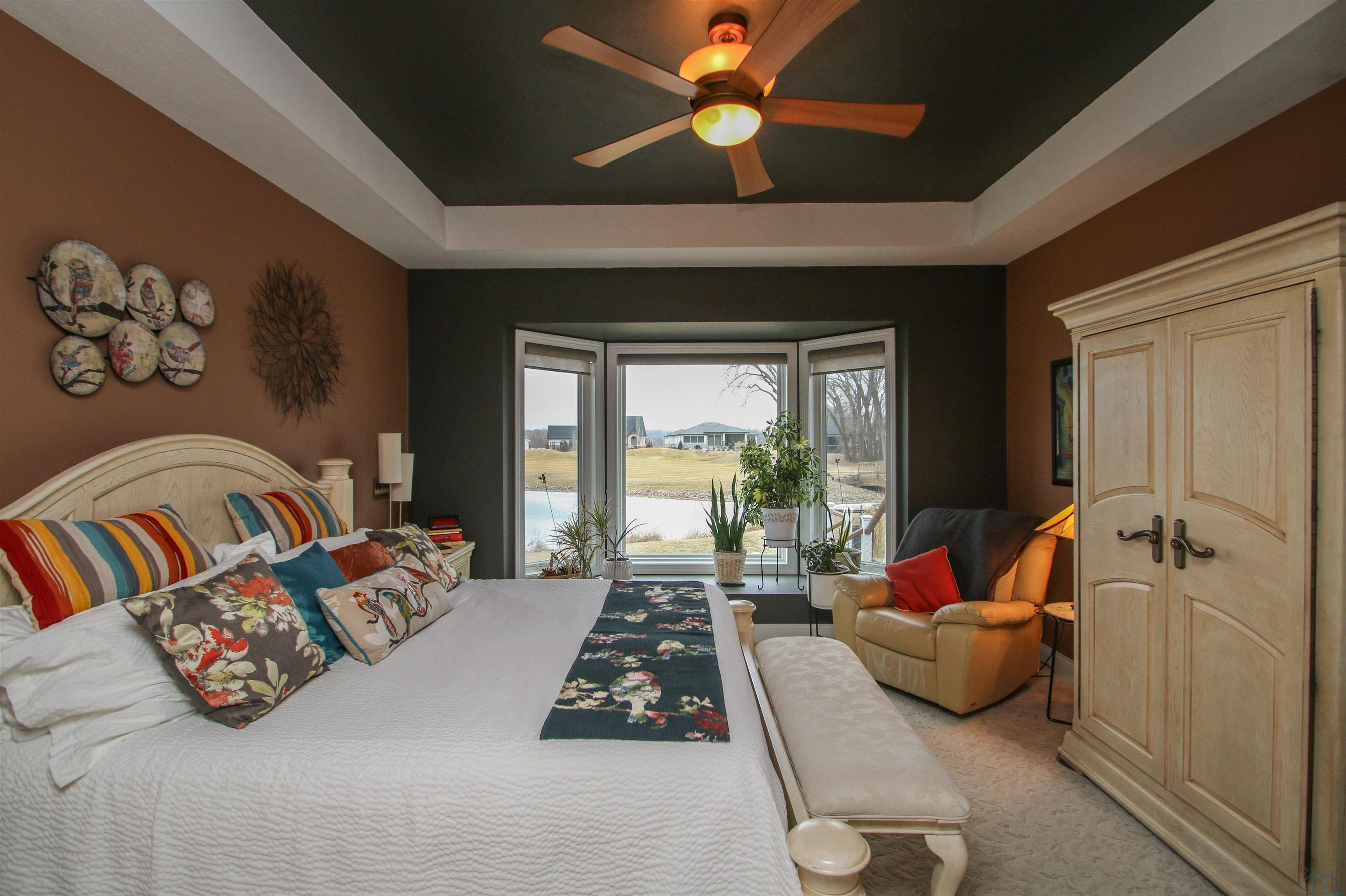 Dakota Dunes, South Dakota, 57049, United States, 3 Bedrooms Bedrooms, ,3 BathroomsBathrooms,Residential,For Sale,2015329