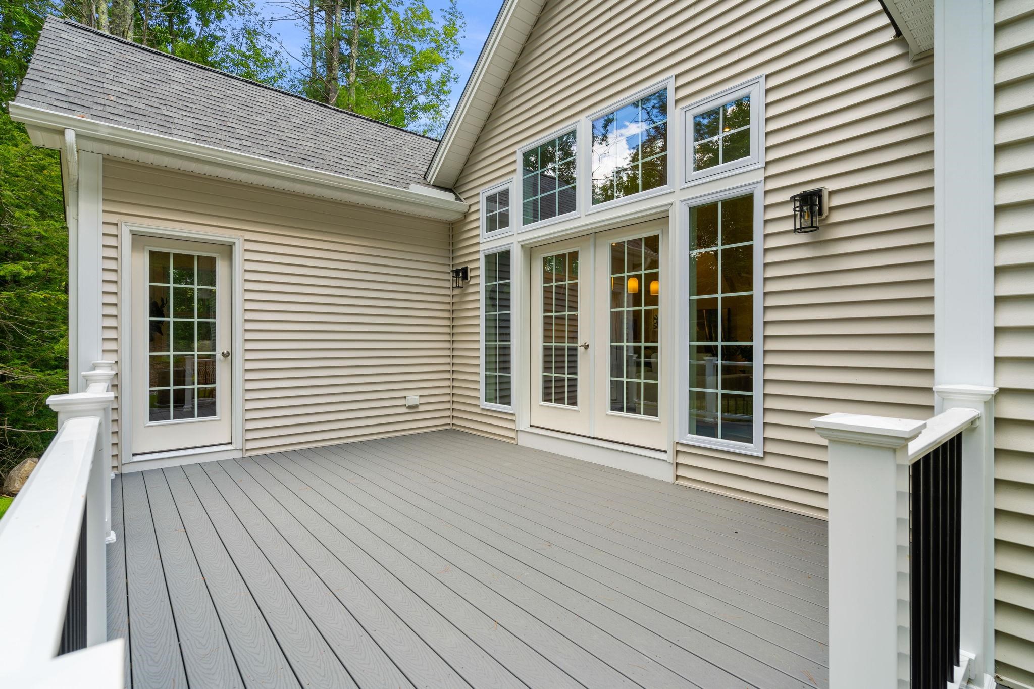Bedford, New Hampshire, 03110, United States, 4 Bedrooms Bedrooms, ,5 BathroomsBathrooms,Residential,For Sale,1924713