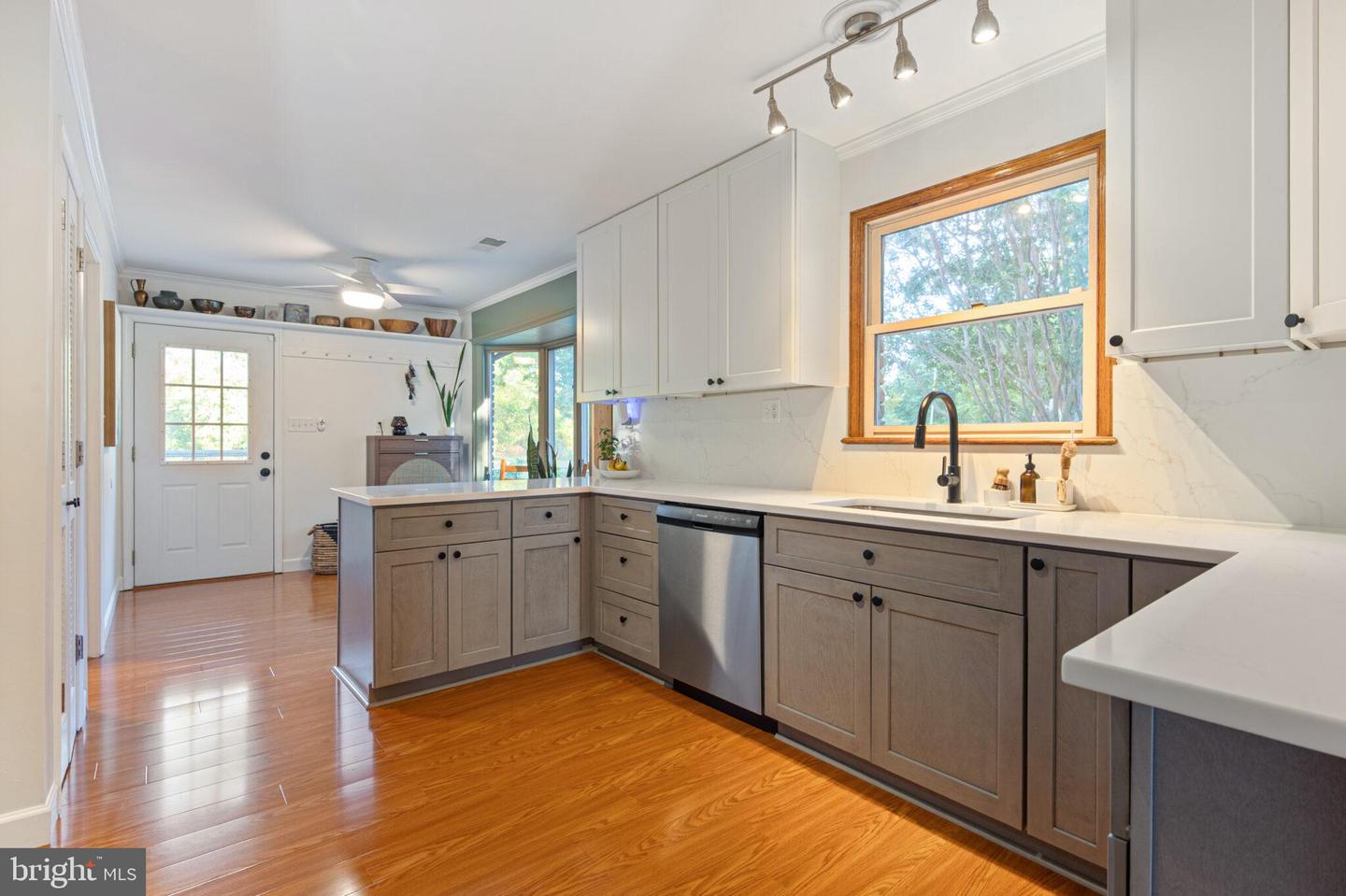 Bryans Road, Maryland, 20616, United States, 3 Bedrooms Bedrooms, ,2 BathroomsBathrooms,Residential,For Sale,1965658