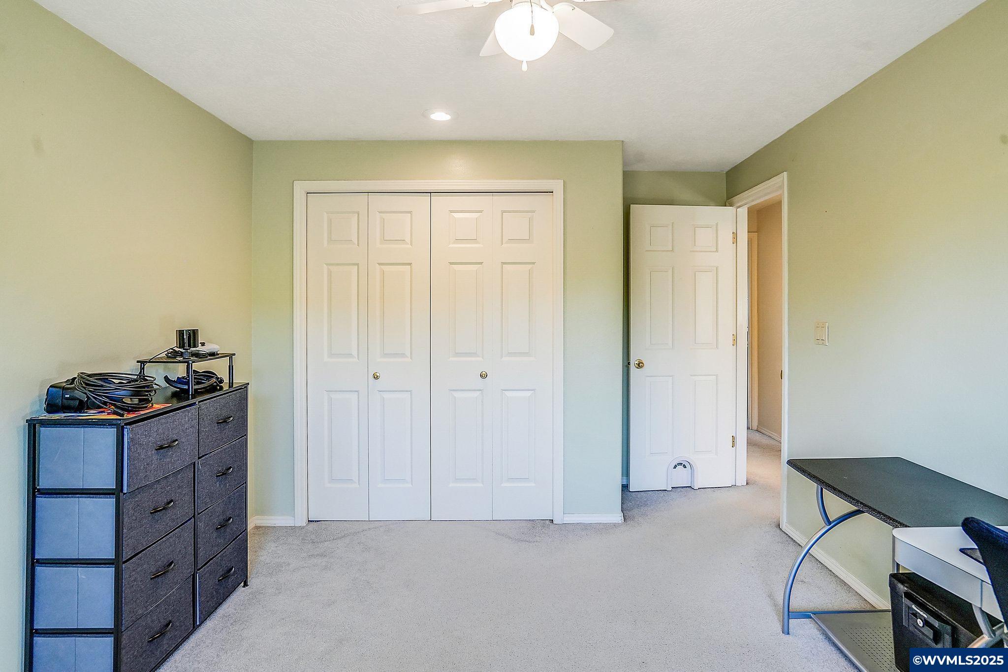 Salem, Oregon, 97302, United States, 5 Bedrooms Bedrooms, ,4 BathroomsBathrooms,Residential,For Sale,1728980