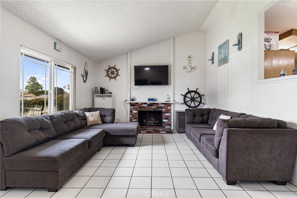 Rancho Cucamonga, California, 91730, United States, 3 Bedrooms Bedrooms, ,2 BathroomsBathrooms,Residential,For Sale,1793562
