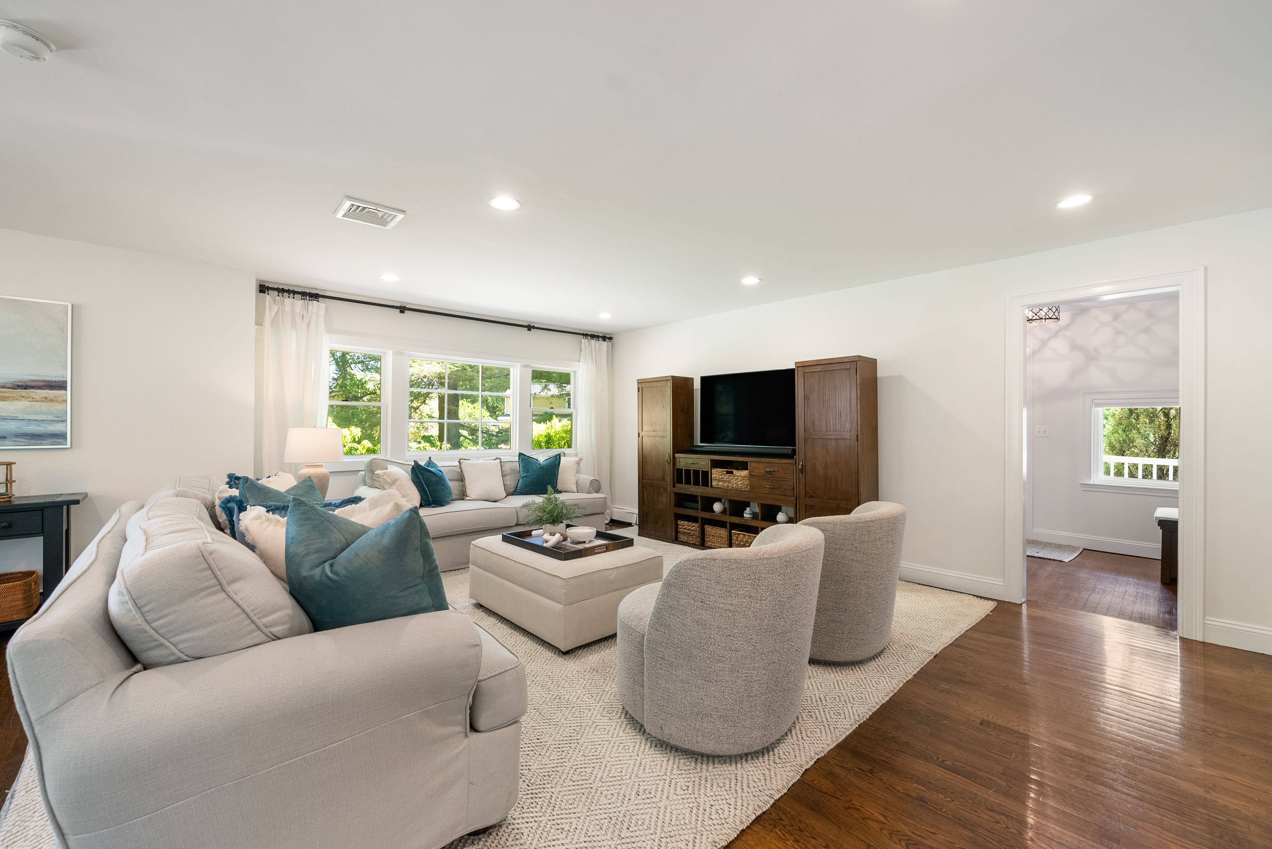  129 Dover Road, Westwood, MA, 02090 - 物件實景