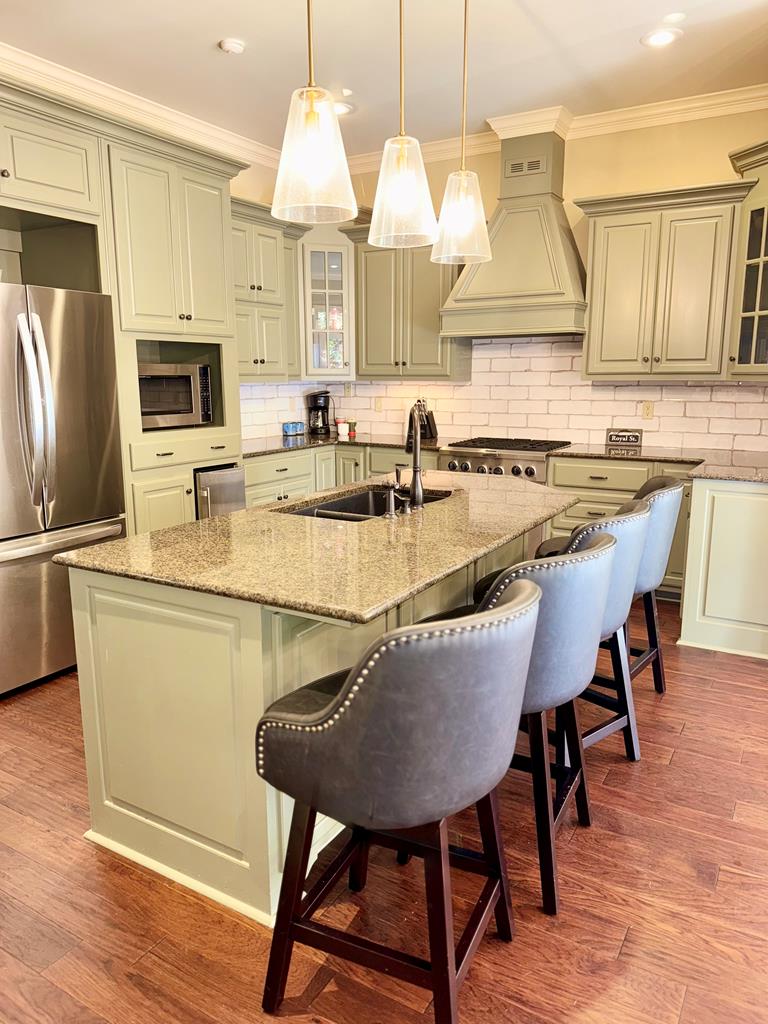 OXFORD, Mississippi, 38655, United States, 6 Bedrooms Bedrooms, ,4 BathroomsBathrooms,Residential,For Sale,1991856