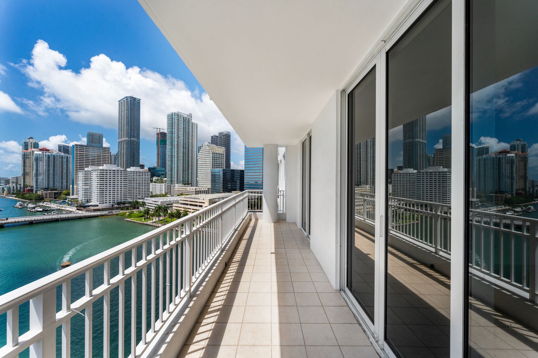  801 Brickell Key Blvd, Miami, FL, 33131 - 物件實景