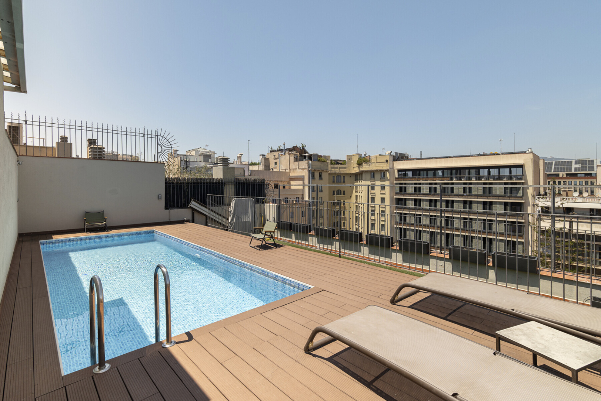  Splendid, nearly new apartment in l