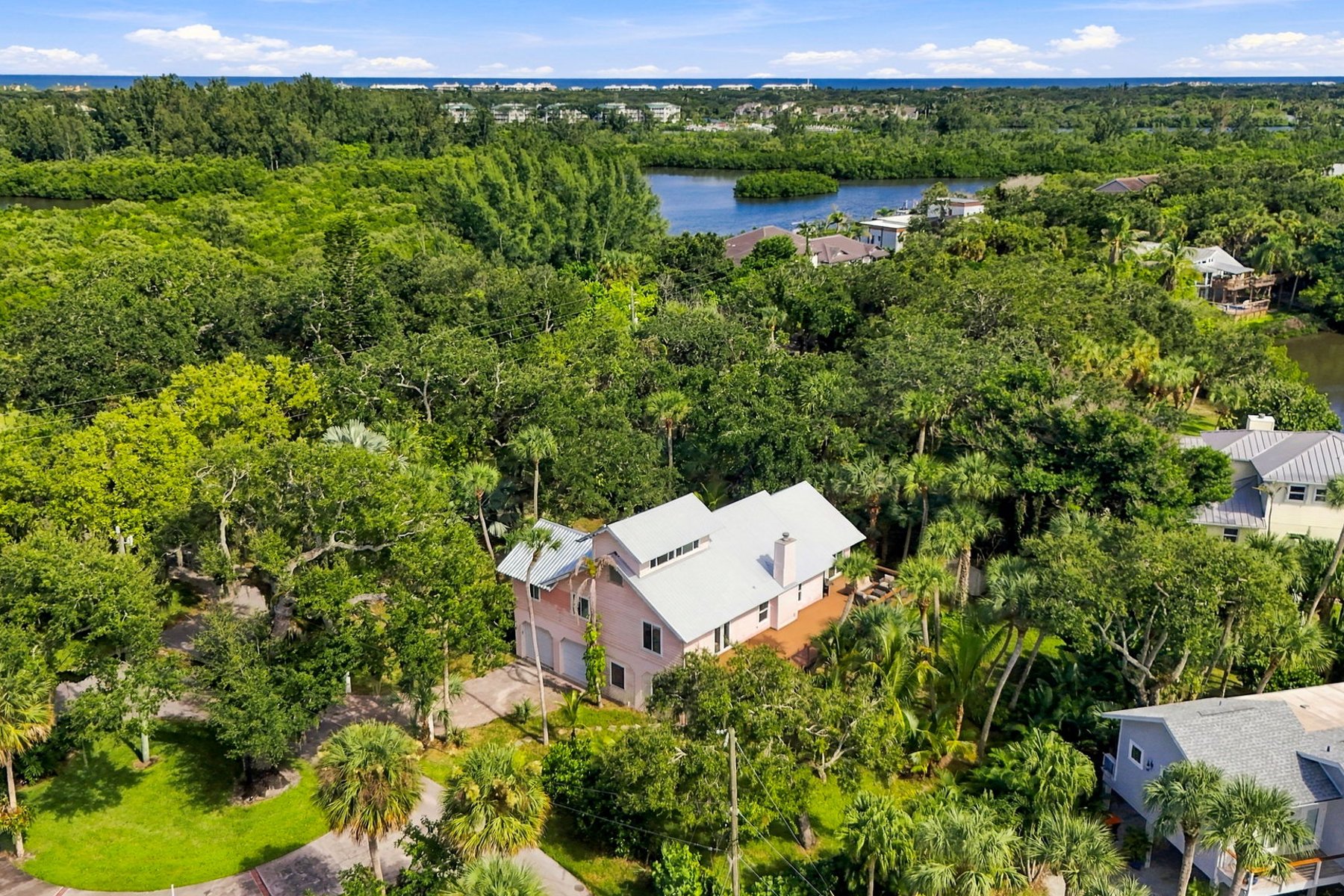  385 Live Oak Drive, Vero Beach, FL, 32963 - 物件實景