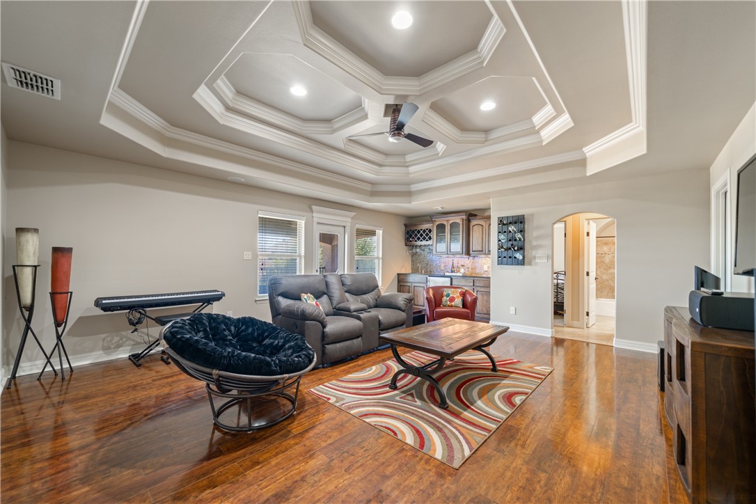 Corpus Christi, Texas, 78414, United States, 5 Bedrooms Bedrooms, ,4 BathroomsBathrooms,Residential,For Sale,1941748