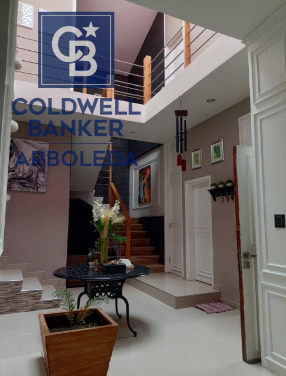 Atizapán de Zaragoza, Estado de méxico, 52957, Mexico, 4 Bedrooms Bedrooms, ,4 BathroomsBathrooms,Residential,For Sale,1828093