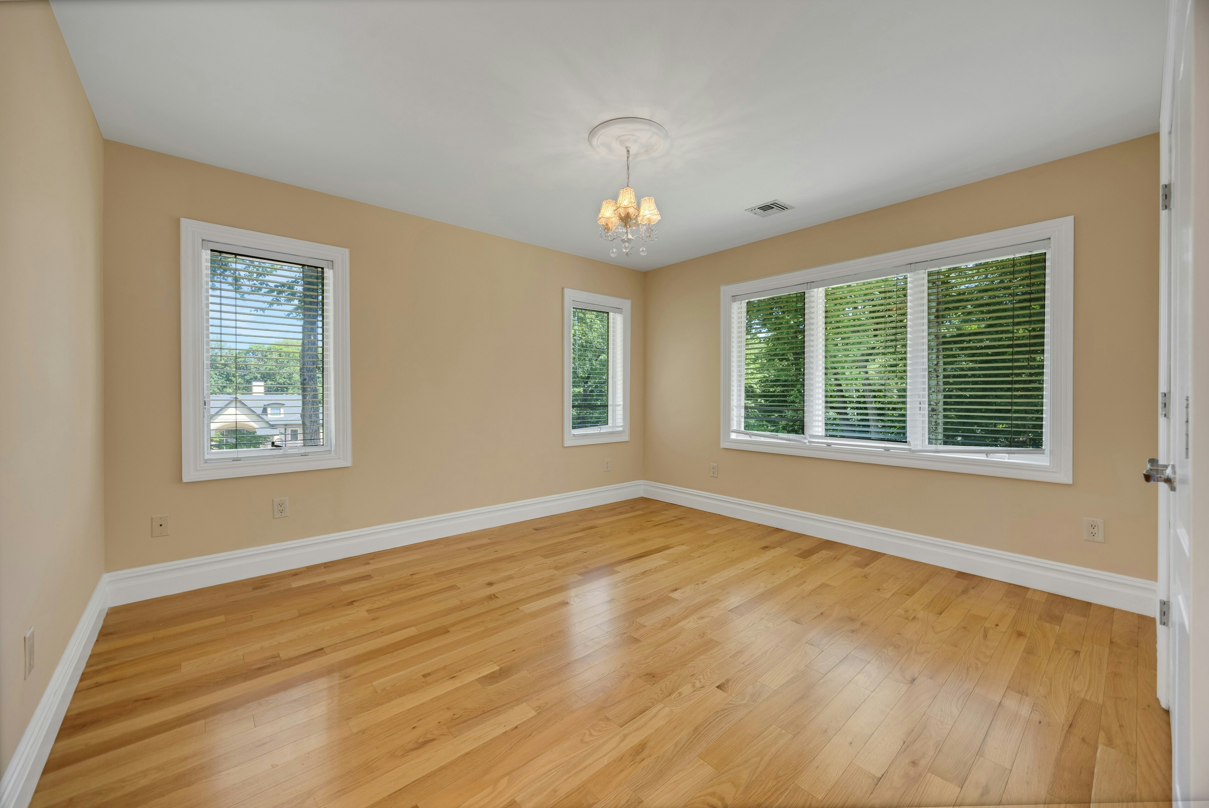  252 Mabel Place, Franklin Lakes, NJ 07417 - 物件實景