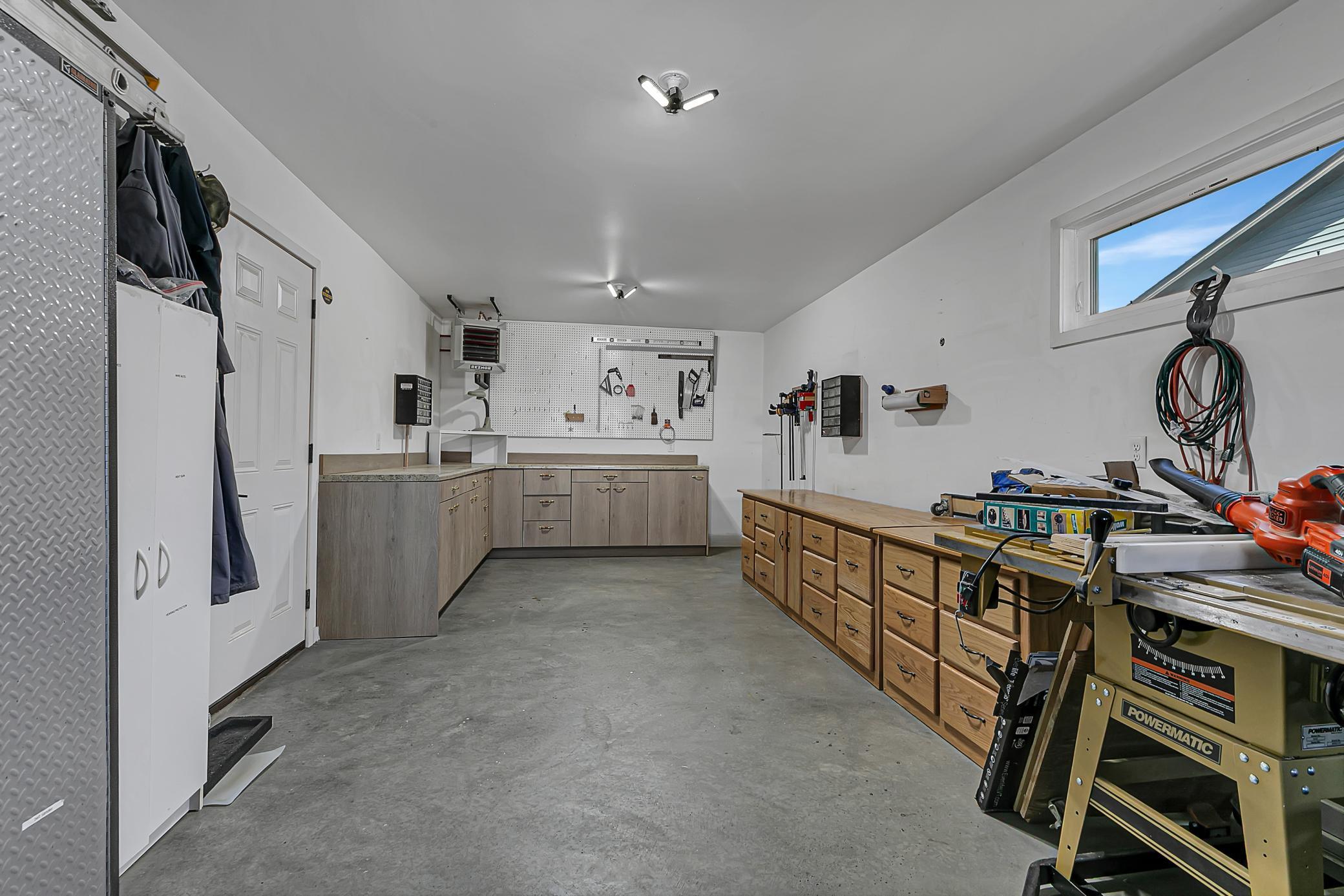 Saint Joseph, Minnesota, 56374, United States, 3 Bedrooms Bedrooms, ,2 BathroomsBathrooms,Residential,For Sale,1988630