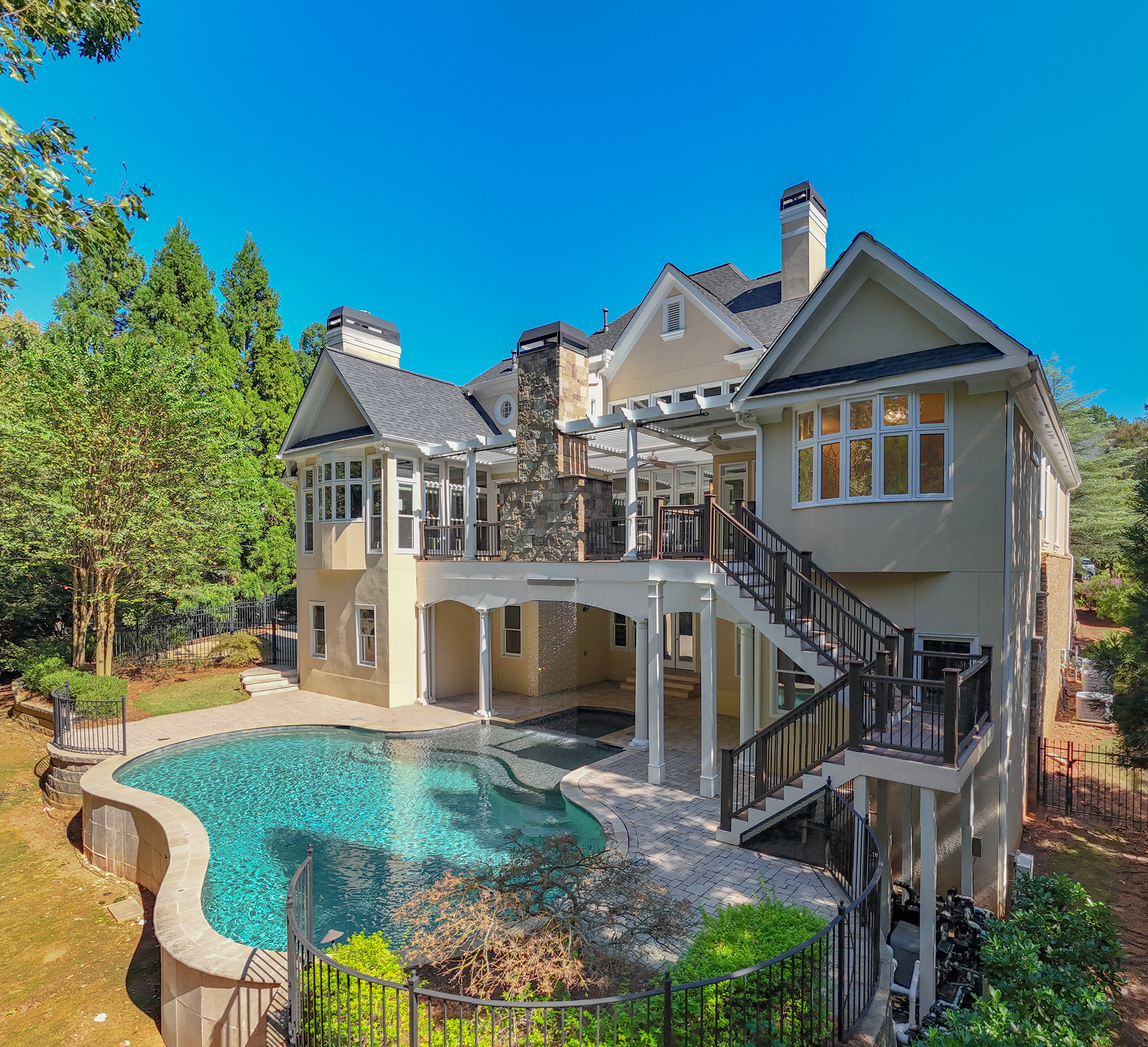  Custom-Built Home in The Grove at Highland Pointe - 物件實景