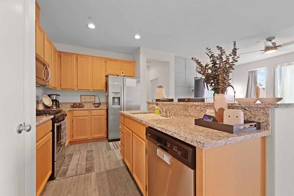 Chula Vista, California, 91913, United States, 2 Bedrooms Bedrooms, ,2 BathroomsBathrooms,Residential,For Sale,1912210