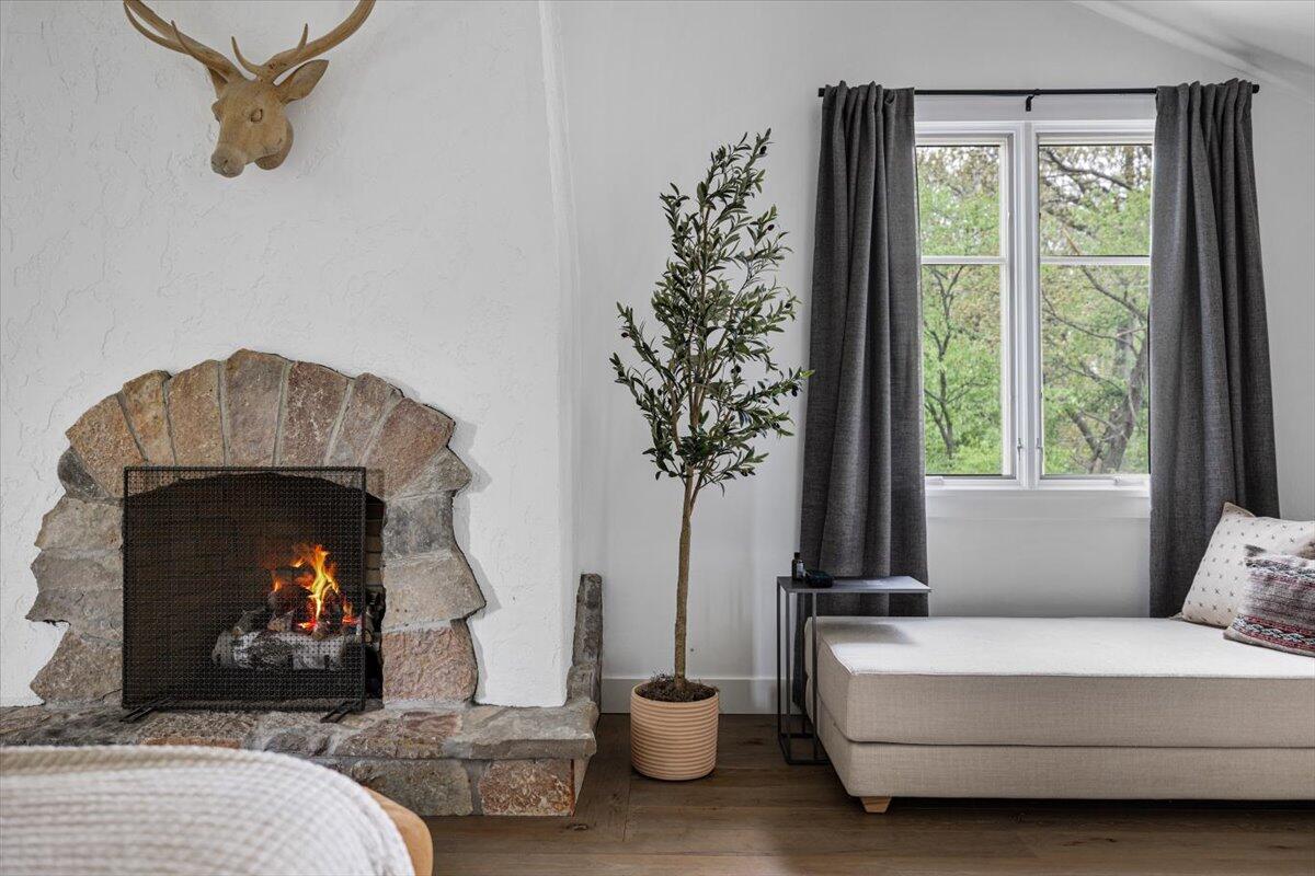 Michiana Shores, Indiana, 46360, United States, 5 Bedrooms Bedrooms, ,4 BathroomsBathrooms,Residential,For Sale,1949684